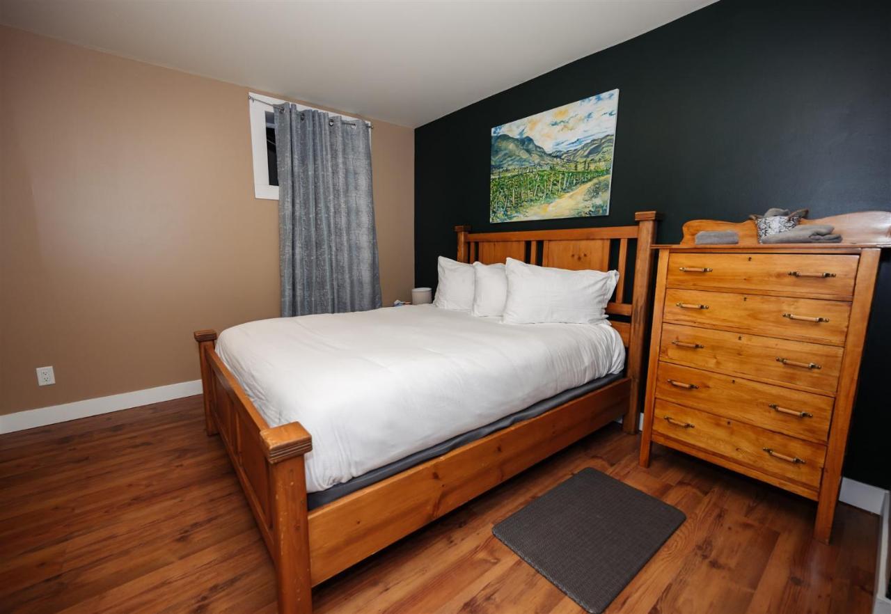 Similkameen Wild Resort & Winery Retreat Osoyoos Exterior photo